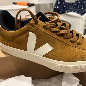 Veja Campo new In Box